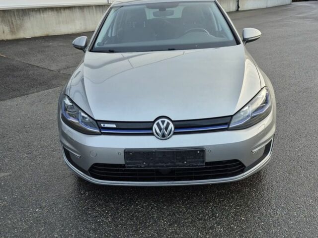 Сірий Фольксваген Гольф, об'ємом двигуна 0 л та пробігом 100 тис. км за 10950 $, фото 1 на Automoto.ua