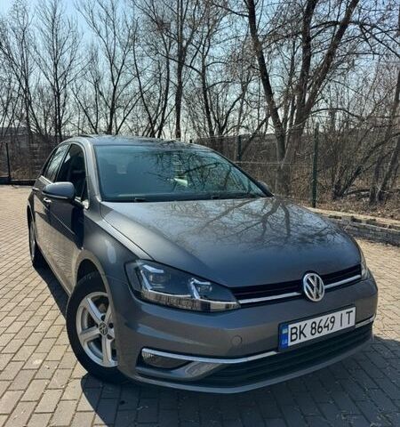 Сірий Фольксваген Гольф, об'ємом двигуна 1.8 л та пробігом 133 тис. км за 13500 $, фото 1 на Automoto.ua