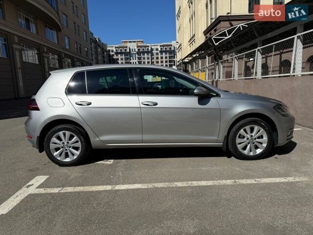 Серый Фольксваген Гольф, объемом двигателя 1.4 л и пробегом 52 тыс. км за 18500 $, фото 1 на Automoto.ua