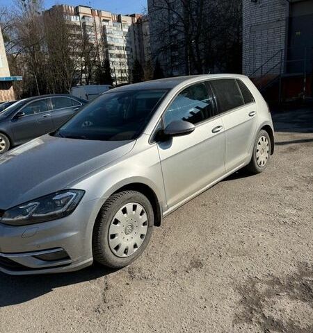 Сірий Фольксваген Гольф, об'ємом двигуна 1.4 л та пробігом 21 тис. км за 17500 $, фото 1 на Automoto.ua