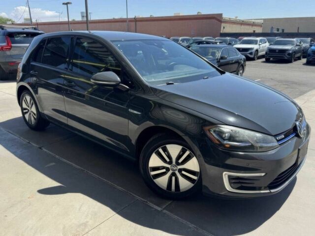 Серый Фольксваген Гольф, объемом двигателя 0 л и пробегом 37 тыс. км за 4000 $, фото 1 на Automoto.ua