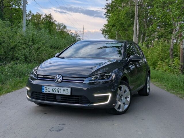 Сірий Фольксваген Гольф, об'ємом двигуна 0 л та пробігом 119 тис. км за 12492 $, фото 1 на Automoto.ua