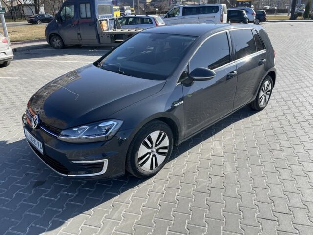 Серый Фольксваген Гольф, объемом двигателя 0 л и пробегом 128 тыс. км за 10100 $, фото 1 на Automoto.ua