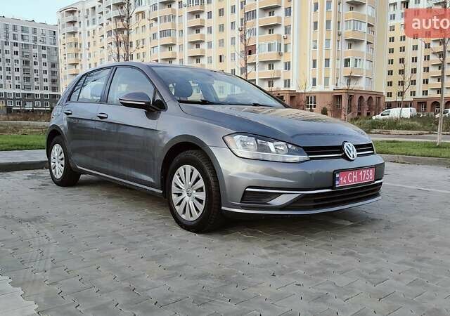 Серый Фольксваген Гольф, объемом двигателя 1.4 л и пробегом 125 тыс. км за 14500 $, фото 1 на Automoto.ua