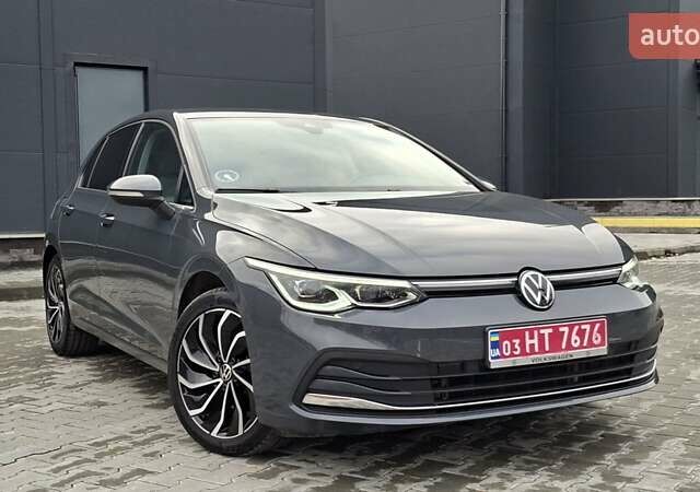 Серый Фольксваген Гольф, объемом двигателя 2 л и пробегом 146 тыс. км за 23333 $, фото 1 на Automoto.ua
