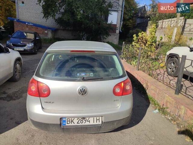 Серый Фольксваген Гольф, объемом двигателя 1.4 л и пробегом 155 тыс. км за 4650 $, фото 1 на Automoto.ua