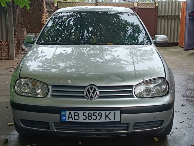 Серый Фольксваген Гольф, объемом двигателя 1.4 л и пробегом 255 тыс. км за 2800 $, фото 1 на Automoto.ua