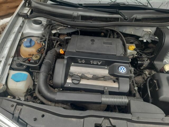 Сірий Фольксваген Гольф, об'ємом двигуна 1.4 л та пробігом 200 тис. км за 4500 $, фото 1 на Automoto.ua