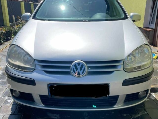 Серый Фольксваген Гольф, объемом двигателя 0 л и пробегом 300 тыс. км за 4600 $, фото 1 на Automoto.ua