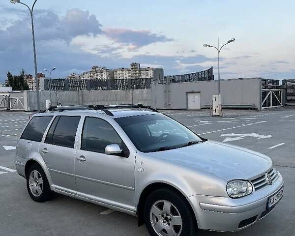 Сірий Фольксваген Гольф, об'ємом двигуна 1.6 л та пробігом 268 тис. км за 3662 $, фото 1 на Automoto.ua