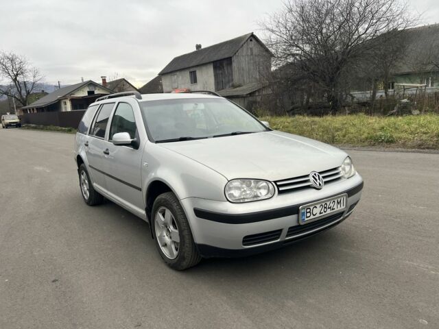 Серый Фольксваген Гольф, объемом двигателя 1.4 л и пробегом 300 тыс. км за 2399 $, фото 1 на Automoto.ua