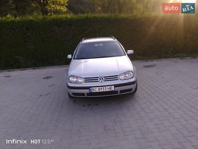 Сірий Фольксваген Гольф, об'ємом двигуна 1.6 л та пробігом 307 тис. км за 3400 $, фото 1 на Automoto.ua