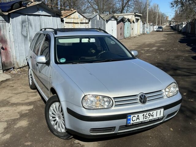 Сірий Фольксваген Гольф, об'ємом двигуна 1.6 л та пробігом 350 тис. км за 3800 $, фото 1 на Automoto.ua