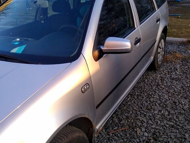 Сірий Фольксваген Гольф, об'ємом двигуна 1.4 л та пробігом 259 тис. км за 3100 $, фото 1 на Automoto.ua