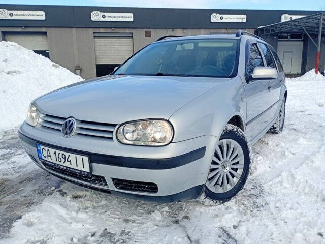 Сірий Фольксваген Гольф, об'ємом двигуна 1.6 л та пробігом 300 тис. км за 3750 $, фото 1 на Automoto.ua