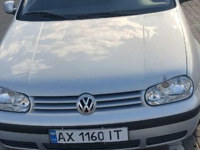 Сірий Фольксваген Гольф, об'ємом двигуна 1.39 л та пробігом 250 тис. км за 3300 $, фото 1 на Automoto.ua