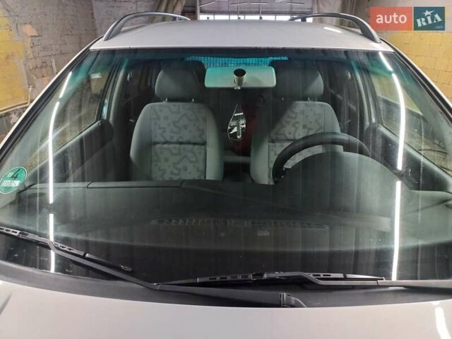 Серый Фольксваген Гольф, объемом двигателя 1.6 л и пробегом 245 тыс. км за 4300 $, фото 1 на Automoto.ua