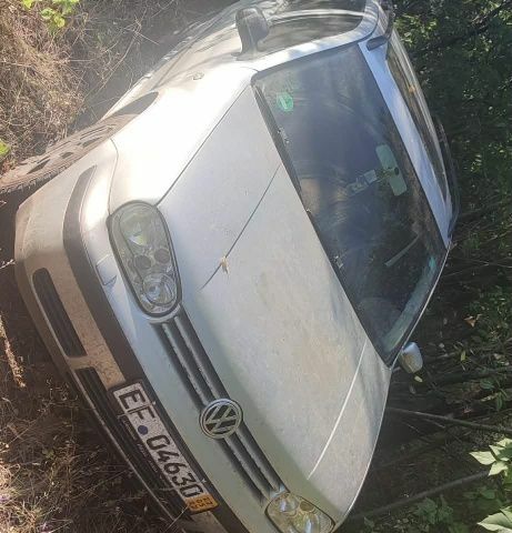 Серый Фольксваген Гольф, объемом двигателя 0 л и пробегом 200 тыс. км за 2321 $, фото 1 на Automoto.ua