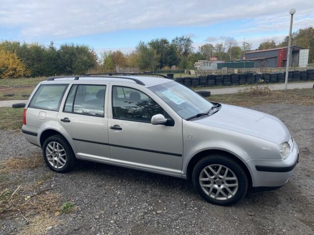 Фольксваген Гольф 2000 в Полтаве на Automoto.ua Серый Фольксваген Гольф, объемом двигателя 1.6 л и пробегом 290 тыс. км за 3600 $, фото 1 на Automoto.ua