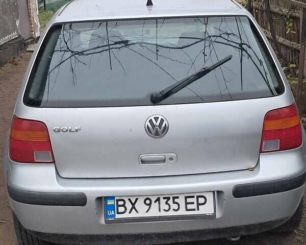 Серый Фольксваген Гольф, объемом двигателя 1.6 л и пробегом 310 тыс. км за 3300 $, фото 1 на Automoto.ua