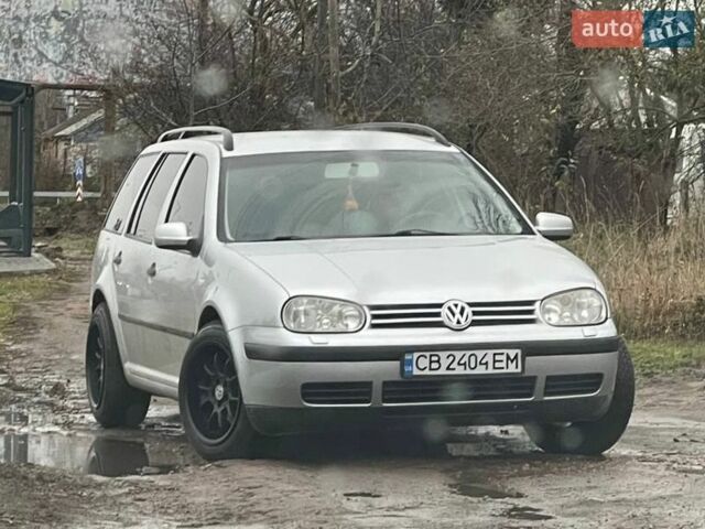 Серый Фольксваген Гольф, объемом двигателя 1.6 л и пробегом 302 тыс. км за 3900 $, фото 1 на Automoto.ua
