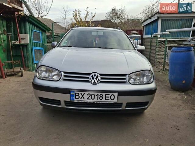 Серый Фольксваген Гольф, объемом двигателя 1.6 л и пробегом 295 тыс. км за 4000 $, фото 1 на Automoto.ua