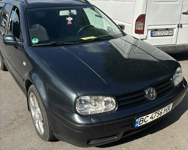 Серый Фольксваген Гольф, объемом двигателя 1.6 л и пробегом 245 тыс. км за 4900 $, фото 1 на Automoto.ua