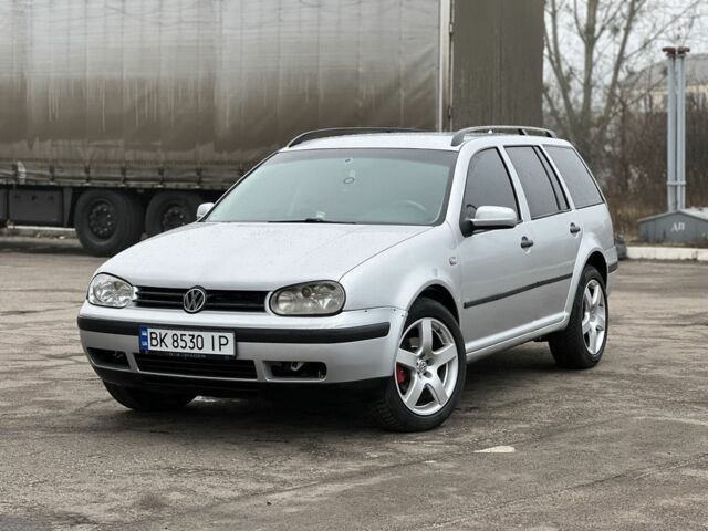 Серый Фольксваген Гольф, объемом двигателя 1.9 л и пробегом 333 тыс. км за 3900 $, фото 1 на Automoto.ua