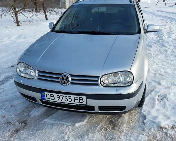 Сірий Фольксваген Гольф, об'ємом двигуна 1.39 л та пробігом 264 тис. км за 4300 $, фото 1 на Automoto.ua