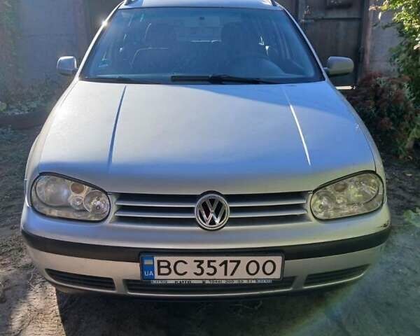 Серый Фольксваген Гольф, объемом двигателя 1.9 л и пробегом 400 тыс. км за 4200 $, фото 1 на Automoto.ua