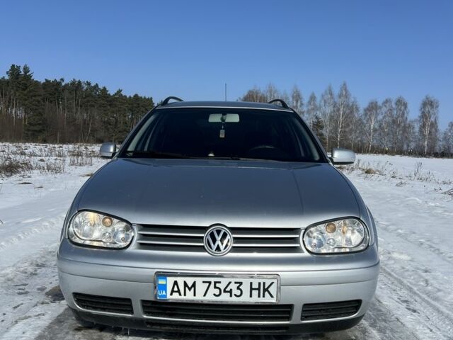 Сірий Фольксваген Гольф, об'ємом двигуна 1.6 л та пробігом 208 тис. км за 4000 $, фото 1 на Automoto.ua