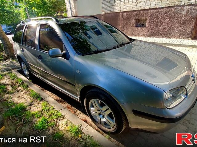 Серый Фольксваген Гольф, объемом двигателя 1.4 л и пробегом 342 тыс. км за 4100 $, фото 1 на Automoto.ua