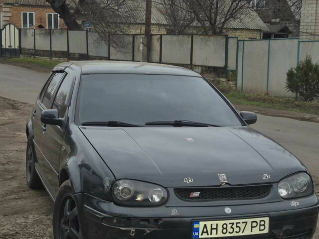 Сірий Фольксваген Гольф, об'ємом двигуна 2 л та пробігом 347 тис. км за 4653 $, фото 1 на Automoto.ua