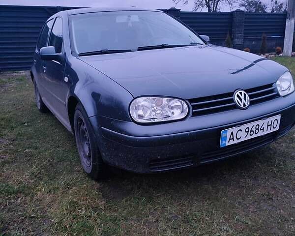 Сірий Фольксваген Гольф, об'ємом двигуна 1.4 л та пробігом 200 тис. км за 4235 $, фото 1 на Automoto.ua