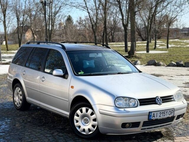 Серый Фольксваген Гольф, объемом двигателя 2 л и пробегом 150 тыс. км за 4500 $, фото 1 на Automoto.ua