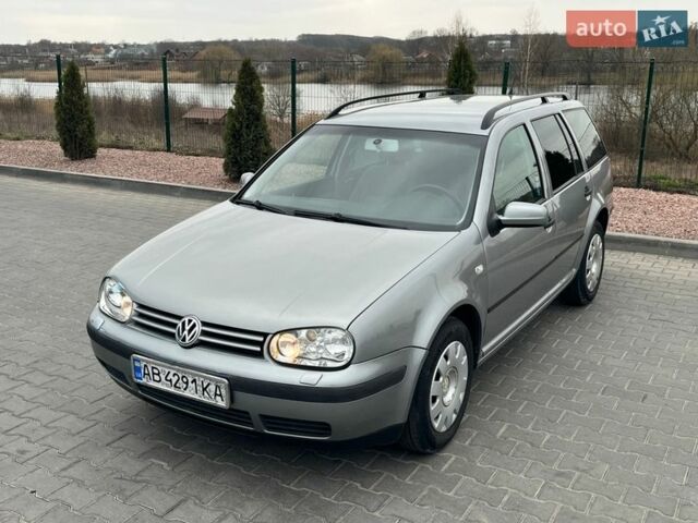 Серый Фольксваген Гольф, объемом двигателя 1.6 л и пробегом 237 тыс. км за 4199 $, фото 1 на Automoto.ua