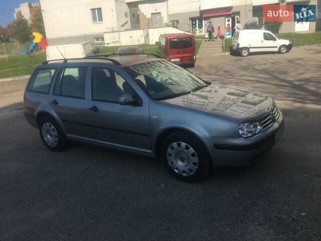 Серый Фольксваген Гольф, объемом двигателя 1.39 л и пробегом 250 тыс. км за 2700 $, фото 1 на Automoto.ua