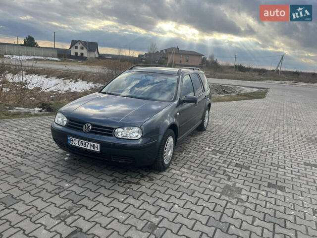 Серый Фольксваген Гольф, объемом двигателя 1.6 л и пробегом 255 тыс. км за 3800 $, фото 1 на Automoto.ua