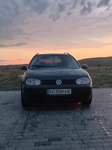 Сірий Фольксваген Гольф, об'ємом двигуна 1.9 л та пробігом 270 тис. км за 4700 $, фото 1 на Automoto.ua