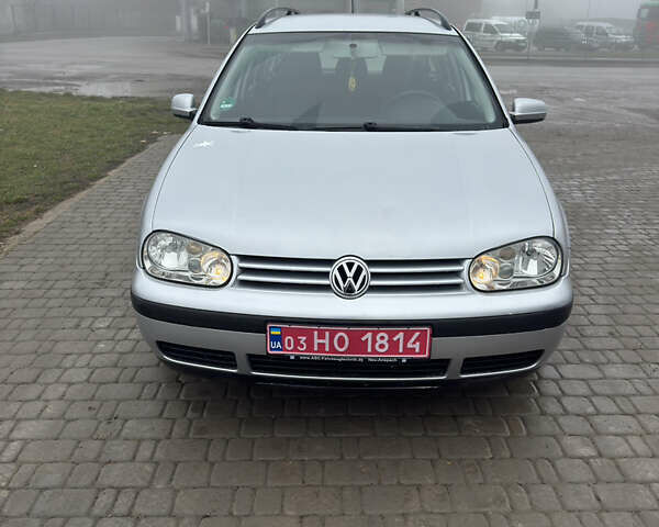 Серый Фольксваген Гольф, объемом двигателя 1.6 л и пробегом 202 тыс. км за 4400 $, фото 1 на Automoto.ua