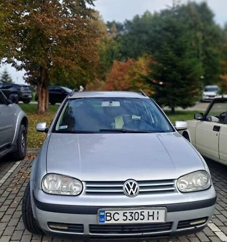 Сірий Фольксваген Гольф, об'ємом двигуна 1.6 л та пробігом 477 тис. км за 3500 $, фото 1 на Automoto.ua