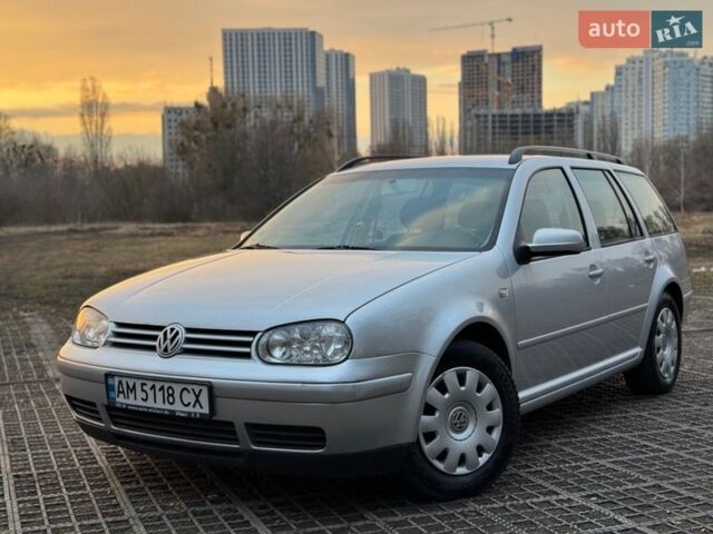 Сірий Фольксваген Гольф, об'ємом двигуна 1.6 л та пробігом 190 тис. км за 4200 $, фото 1 на Automoto.ua