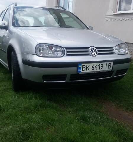 Серый Фольксваген Гольф, объемом двигателя 1.9 л и пробегом 298 тыс. км за 4500 $, фото 1 на Automoto.ua