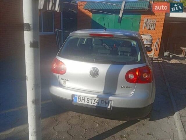Сірий Фольксваген Гольф, об'ємом двигуна 1.6 л та пробігом 260 тис. км за 5200 $, фото 1 на Automoto.ua
