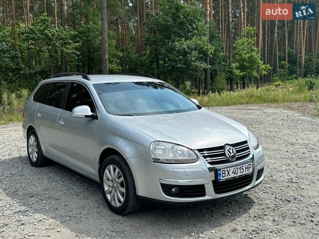 Серый Фольксваген Гольф, объемом двигателя 1.39 л и пробегом 223 тыс. км за 5900 $, фото 1 на Automoto.ua
