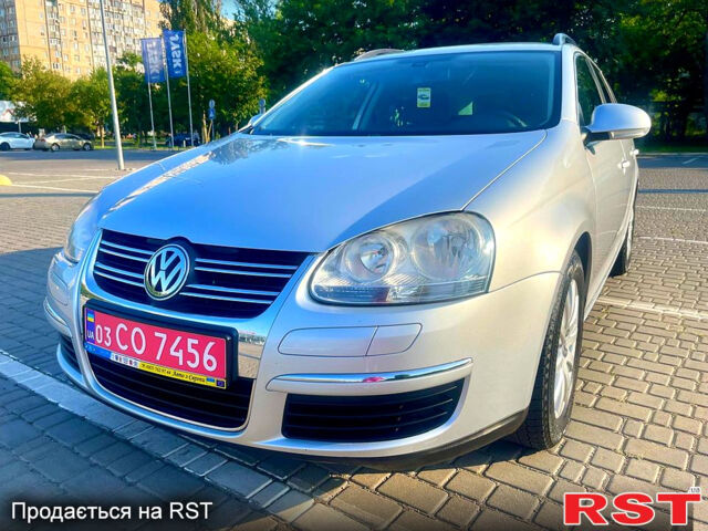 Серый Фольксваген Гольф, объемом двигателя 1.4 л и пробегом 133 тыс. км за 6600 $, фото 1 на Automoto.ua