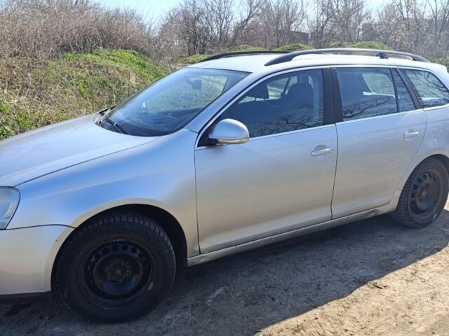 Сірий Фольксваген Гольф, об'ємом двигуна 0 л та пробігом 285 тис. км за 2934 $, фото 1 на Automoto.ua