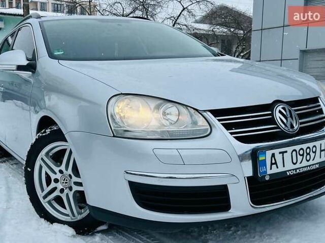 Серый Фольксваген Гольф, объемом двигателя 2 л и пробегом 361 тыс. км за 6100 $, фото 1 на Automoto.ua