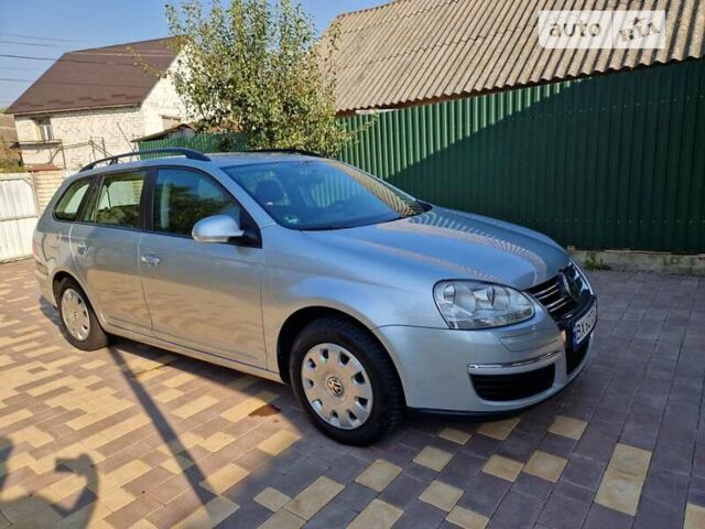 Сірий Фольксваген Гольф, об'ємом двигуна 1.6 л та пробігом 280 тис. км за 6100 $, фото 1 на Automoto.ua