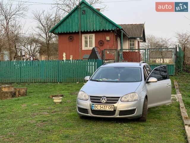 Сірий Фольксваген Гольф, об'ємом двигуна 1.6 л та пробігом 295 тис. км за 4000 $, фото 1 на Automoto.ua